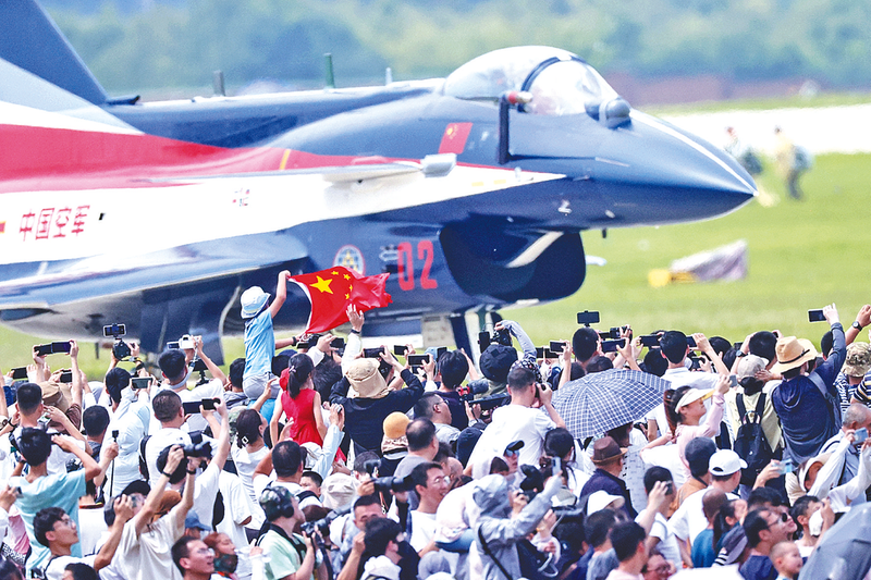 好屌屄视频长春航空展迎来首个公众日